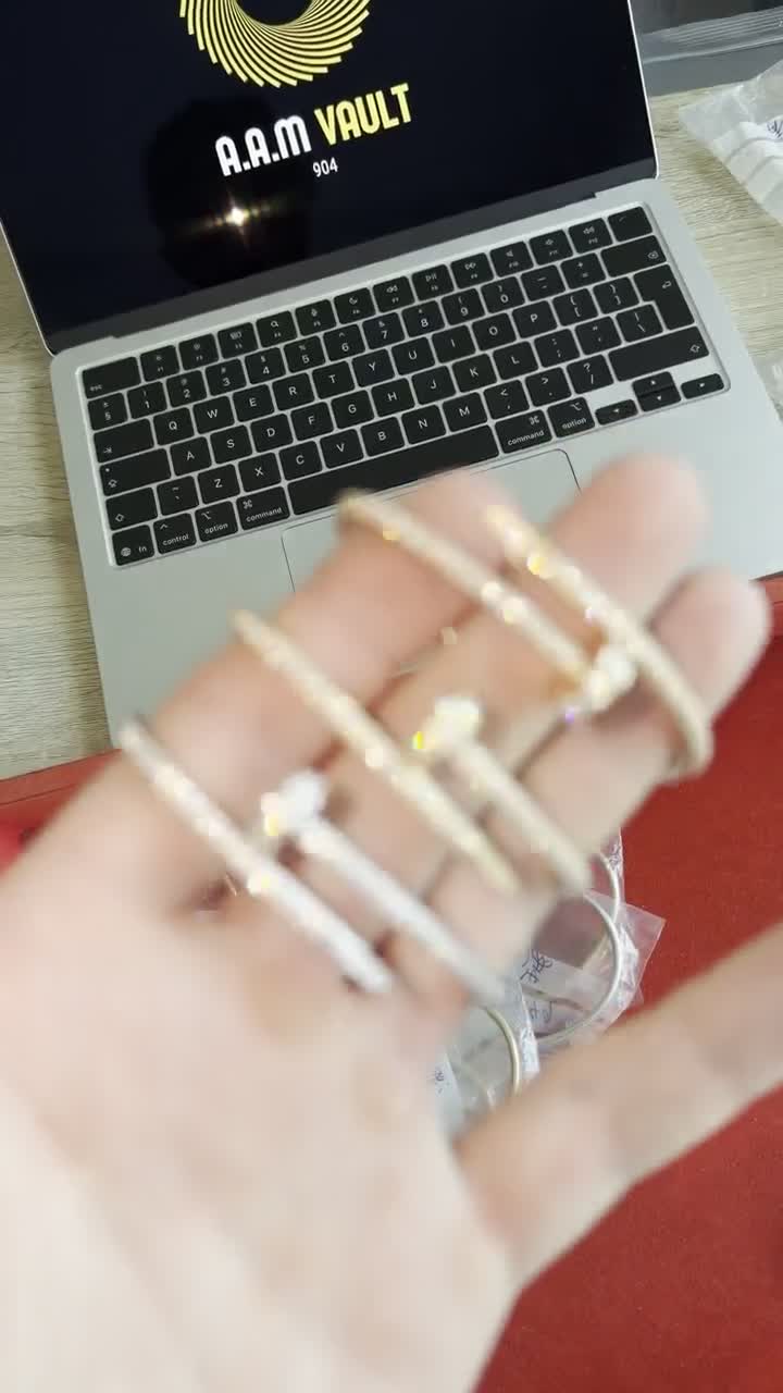 18k gold jewellery video